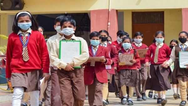 ಮೇ. 16 ರಿಂದ ಶಾಲೆಗಳು ಪುನರಾರಂಭಕ್ಕೆ ಶಿಕ್ಷಣ ಇಲಾಖೆ ಸೂಚನೆ