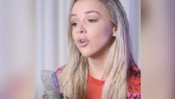 ವಿಡಿಯೋ: 'ಊ ಅಂಟವಾ ಮಾವಾ..' ಅಂದ ವಿದೇಶಿ ಹುಡುಗಿ