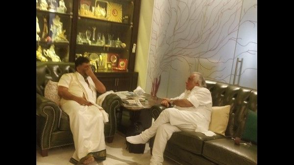 ರಾಜ್ಯಸಭಾ ಚುನಾವಣೆ: ಡಿಕೆ ಶಿವಕುಮಾರ್ ಭೇಟಿಯಾದ ಜೈರಾಮ್ ರಮೇಶ್