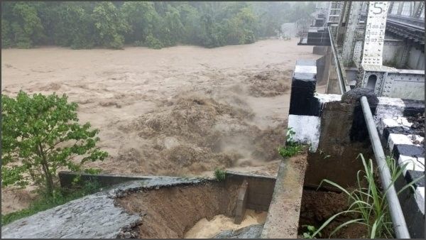 ಅಸ್ಸಾಂನಲ್ಲಿ ಭಾರೀ ಮಳೆ: ಪ್ರವಾಹದಲ್ಲಿ ಸಿಲುಕಿದ್ದ 119 ರೈಲು ಪ್ರಯಾಣಿಕರನ್ನು ರಕ್ಷಿಸಿದ ಐಎಎಫ್