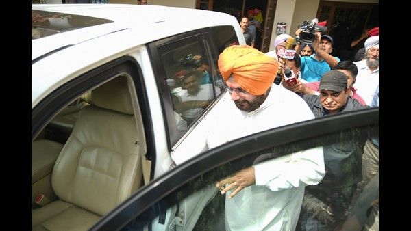 ಅನಾರೋಗ್ಯ ಕಾರಣದಿಂದ ಶರಣಾಗಲು ವಾಯ್ದೆ ಕೇಳಿದ ನವಜೋತ್ ಸಿಂಗ್ ಸಿಧು