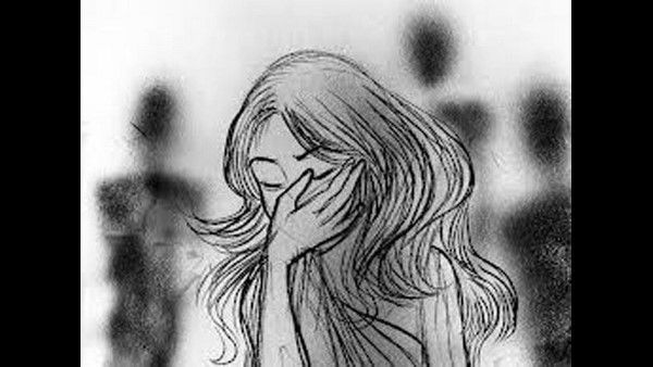 ಯುಪಿ ಅಪ್ರಾಪ್ತಳ ಮೇಲೆ ಗ್ಯಾಂಗ್‌ರೇಪ್: 6 ಮಂದಿ ಪೊಲೀಸರ ವಿರುದ್ಧ ಕೇಸ್