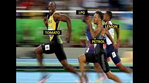 ಶತಕ ಬಾರಿಸಿದ ಟೊಮೆಟೋ ಬೆಲೆ: ಕುತೂಹಲಕಾರಿ ಟ್ವೀಟ್‌ಗಳು!