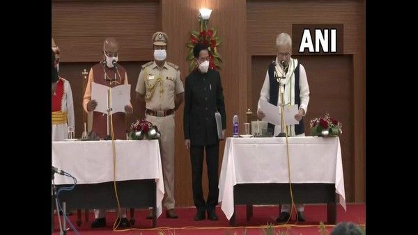 ತ್ರಿಪುರಾ ಸಂಪುಟ ರಚನೆ: 11 ಶಾಸಕರಿಂದ ಪ್ರಮಾಣ ವಚನ ಸ್ವೀಕಾರ