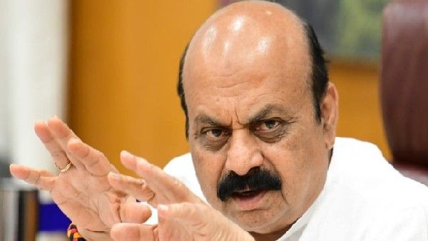 ಪಠ್ಯಪುಸ್ತಕ ಪರಿಷ್ಕರಣೆ ವಿವಾದ: 11 ಆರೋಪಗಳಿಗೆ ಬೊಮ್ಮಾಯಿ ಸಮರ್ಥನೆಗಳು!