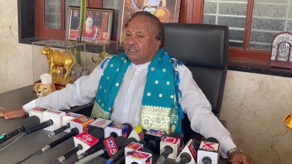 ಕನ್ನಯ್ಯ ಲಾಲ್ ಕೊಲೆ: ದೇಶದಲ್ಲಿ ಮದರಾಸಗಳನ್ನು ಬ್ಯಾನ್ ಮಾಡಬೇಕೆಂದ ಈಶ್ವರಪ್ಪ