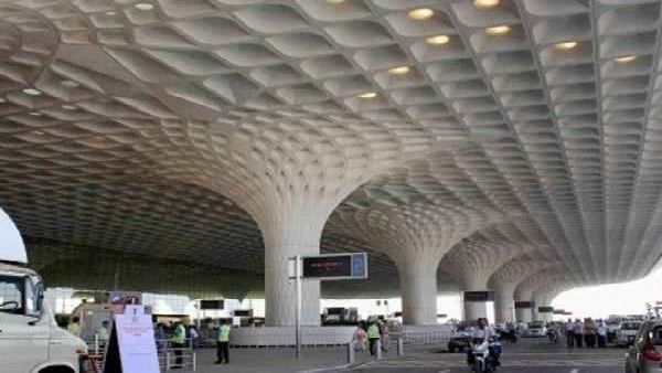 ಏರ್‌ಪೋರ್ಟ್ ಪ್ರಾಧಿಕಾರದಲ್ಲಿ 400 ಹುದ್ದೆಗೆ ನೇಮಕಾತಿ, ಬಿಎಸ್ಸಿ ಓದಿರಬೇಕು