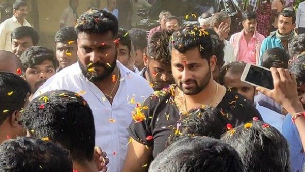 ರಾಜಕೀಯ ಪ್ರವೇಶದ ಬಗ್ಗೆ ಸ್ಪಷ್ಟನೆ ನೀಡಿದ ಅಭಿಷೇಕ್ ಅಂಬರೀಶ್‌