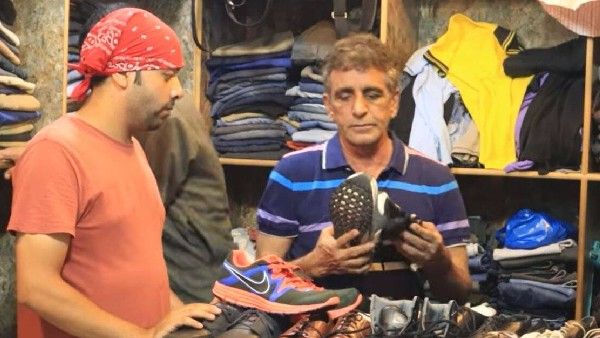 ಒಂದು ಕಾಲದ ಅಂತಾರಾಷ್ಟ್ರೀಯ ಅಂಪೈರ್ ಈಗ ಬಟ್ಟೆ, ಶೂ ಅಂಗಡಿ ಓನರ್