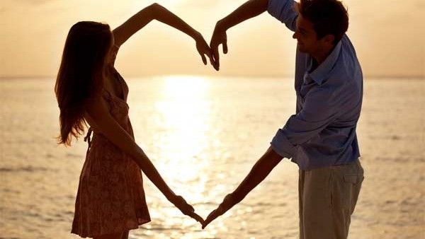 ಫೇಸ್ ಬುಕ್ ಪ್ರೀತಿಗಾಗಿ ಬಾಂಗ್ಲಾದೇಶದಿಂದ ಭಾರತಕ್ಕೆ ಈಜಿಕೊಂಡು ಬಂದ ಮಹಿಳೆ