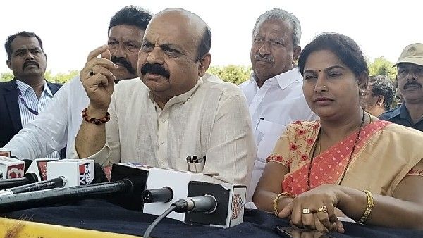 Breaking: ಪಠ್ಯ ಪುಸ್ತಕ ಸಮಿತಿ ವಿಸರ್ಜನೆ ಆಗಿದೆ, ರದ್ದು ಮಾಡಿಲ್ಲ: ಸಿಎಂ ಬೊಮ್ಮಾಯಿ