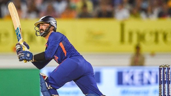 ದಕ್ಷಿಣ ಆಫ್ರಿಕಾ ವಿರುದ್ಧ ಭರ್ಜರಿ ಪ್ರದರ್ಶನ: ಟಿ20 ರ್‍ಯಾಂಕಿಂಗ್‌ನಲ್ಲಿ ದಿನೇಶ್ ಕಾರ್ತಿಕ್