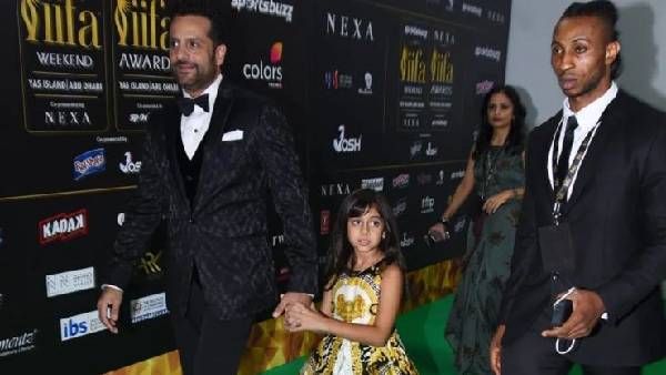 IIFA 2022 ಸಮಾರಂಭಕ್ಕೆ ಕತ್ತೆಯ ಮೇಲೆ ಶಾಹಿದ್ ಕಪೂರ್ ಮತ್ತು ಫರ್ಹಾನ್ ಅಖ್ತರ್ ಸವಾರಿ