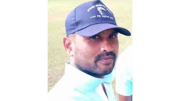 ಭದ್ರಾವತಿ; ಕ್ರಿಕೆಟ್ ಆಡುತ್ತಿದ್ದಾಗಲೇ ಯುವಕನಿಗೆ ಹೃದಯಾಘಾತ