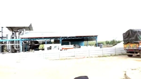 ಮಂಡ್ಯ; ರೈತರಿಗೆ ಬೆಳೆ ನಷ್ಟದ ಪರಿಹಾರ ನೀಡಲು ಕಾರ್ಖಾನೆಗೆ ಆದೇಶ