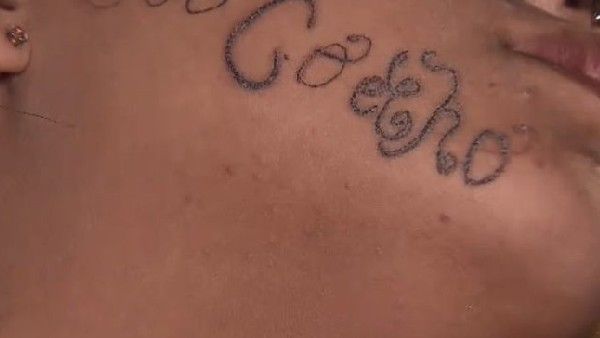 ಗೆಳತಿಯನ್ನು ಅಪಹರಿಸಿ ಮುಖದ ಮೇಲೆ ತನ್ನ ಹೆಸರನ್ನು ಹಚ್ಚೆ ಹಾಕಿದ