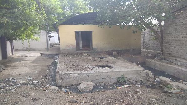 ಸ್ಲಂ ನಿವಾಸಿಗಳಿಗೆ ಮಾಲೀಕತ್ವದ ಪತ್ರ ನೀಡದ ರಾಯಚೂರು ನಗರಸಭೆ