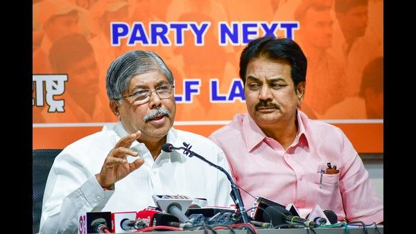 ರಾಜ್ಯಸಭೆ ಚುನಾವಣೆ: ಮಹಾರಾಷ್ಟ್ರದಲ್ಲಿ ಮೂರೂ ಸ್ಥಾನ ಬಾಚಿಕೊಂಡ ಬಿಜೆಪಿ