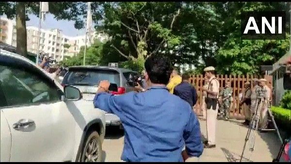 Breaking; ಮಹಾ ರಾಜಕೀಯ; ಮತ್ತೆ 3 ಶಿವಸೇನೆ ಶಾಸಕರು ಗುವಾಹಟಿಗೆ