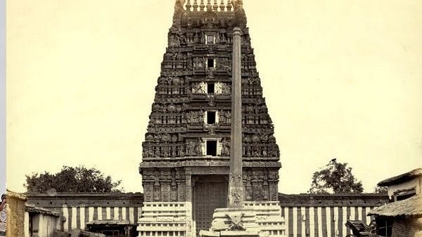 ಬೆಂಗಳೂರಿನಲ್ಲಿ ಕೆಂಪೇಗೌಡರು ಕಟ್ಟಿಸಿದ ಕರೆಕಟ್ಟೆ, ಕೋಟೆ ಕೊತ್ತಲ, ಊರು ಕೇರಿ, ಮಾರುಕಟ್ಟೆಗಳಿವು