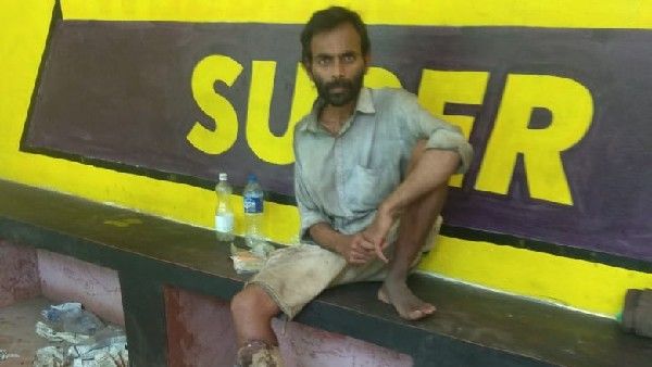 ಅಪರಿಚಿತ ವ್ಯಕ್ತಿಯ ನೆರವಿಗೆ ಬಂದ ಪೊಲೀಸರು, ಮಾನವೀಯ ಕಾರ್ಯಕ್ಕೆ ಮೆಚ್ಚುಗೆ