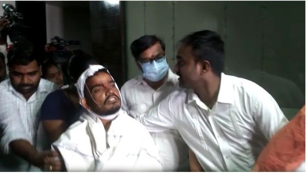 ಕೆರೂರಿನಲ್ಲಿನ ಕೋಮುಸಂಘರ್ಷಕ್ಕೆ ಇಬ್ಬರ ಜಗಳ ಕಾರಣ?