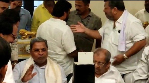 'ಮುಂದಿನ ಸಿಎಂ ಸಿದ್ದರಾಮಯ್ಯ': ದಾವಣಗೆರೆಯಲ್ಲಿ ಕಾಂಗ್ರೆಸ್ ಕಾರ್ಯಕರ್ತರ ಘೋಷಣೆ