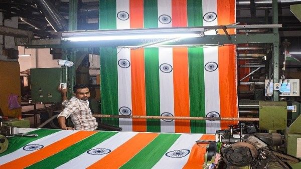 Just in: ರಾಷ್ಟ್ರ ಧ್ವಜ ಸಂಹಿತೆಯಲ್ಲಿ ಬದಲಾವಣೆ ಮಾಡಿದ ಸರ್ಕಾರ