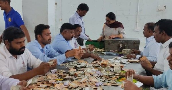 ಮಲೆಮಹದೇಶ್ವರ ಬೆಟ್ಟದಲ್ಲಿ 27 ದಿನಕ್ಕೆ 1.70 ಕೋಟಿ ರೂ. ಸಂಗ್ರಹ!