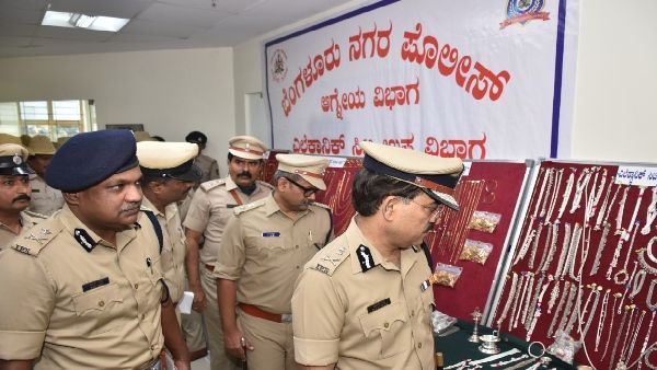 1.58 ಕೋಟಿ ಮೌಲ್ಯದ ಚಿನ್ನಾಭರಣ ಕದ್ದಿದ್ದವರನ್ನು ಸಿನಿಮೀಯ ಶೈಲಿಯಲ್ಲಿ ಅರೆಸ್ಟ್