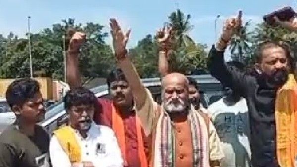 Breaking:ಇದು ಹಿಂದುತ್ವ ವಿರೋಧಿ ಸರಕಾರ; ಪ್ರಮೋದ್ ಮುತಾಲಿಕ್ ಆಕ್ರೋಶ