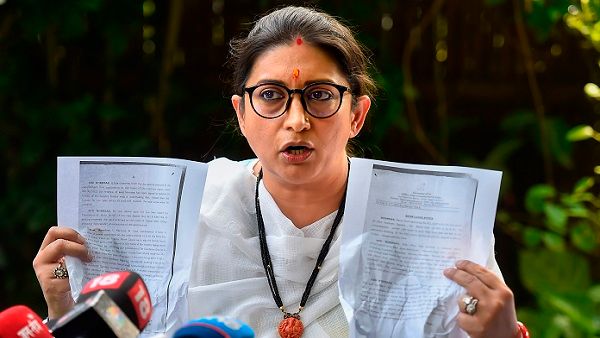 ಬಾರ್ ಮತ್ತು ಮಗಳು: ಕಾಂಗ್ರೆಸ್ಸಿಗರಿಗೆ ಸ್ಮೃತಿ ಇರಾನಿ ಲೀಗಲ್ ನೋಟೀಸ್