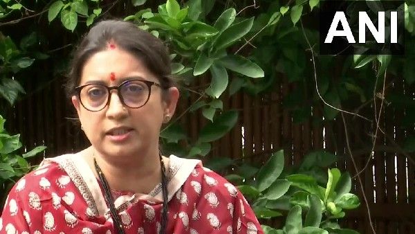 Breaking:ಸ್ಮೃತಿ ಇರಾನಿ ಮಾನನಷ್ಟ ಪ್ರಕರಣ;ಕಾಂಗ್ರೆಸ್ಸಿಗರಿಗೆ ನೋಟಿಸ್