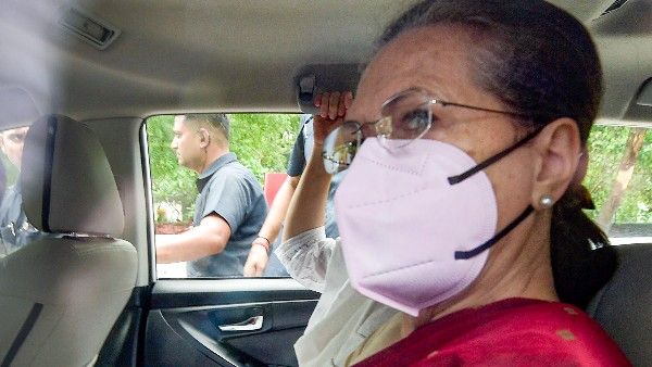 ನ್ಯಾಷನಲ್ ಹೆರಾಲ್ಡ್ ಪ್ರಕರಣ: ಇಡಿ ಮುಂದೆ ಹಾಜರಾಗಲಿರುವ ಸೋನಿಯಾ ಗಾಂಧಿ, ದೆಹಲಿಯಲ್ಲಿ ಭಾರಿ ಬಂದೋಬಸ್ತ್