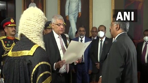 Breaking; ಶ್ರೀಲಂಕಾದ ಅಧ್ಯಕ್ಷರಾಗಿ ವಿಕ್ರಮಸಿಂಘೆ ಅಧಿಕಾರ ಸ್ವೀಕಾರ