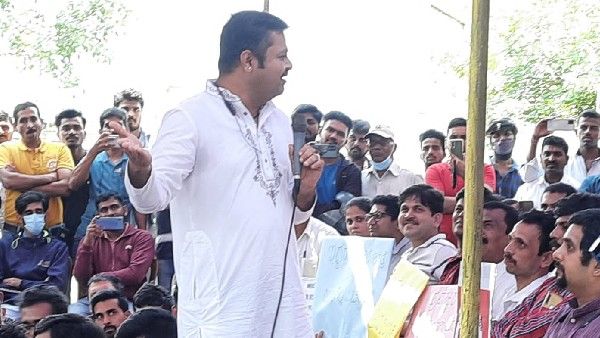 ಉ.ಕ.ದಲ್ಲಿ ಸುಸಜ್ಜಿತ ಆಸ್ಪತ್ರೆಗೆ ಆಗ್ರಹಿಸಿ ಪ್ರತಿಭಟನೆ: ಬಿಜೆಪಿಗೆ ಕೊನೆಯ ಎಚ್ಚರಿಕೆ