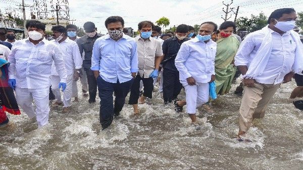 ಗೋದಾವರಿ ಪ್ರವಾಹ: ಕೇಂದ್ರದಿಂದ 1000 ಕೋಟಿ ಪರಿಹಾರ ಕೇಳಿದ ತೆಲಂಗಾಣ
