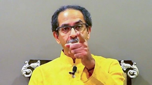 ಮುಂಬೈ ಹೃದಯಕ್ಕೆ ಚೂರಿ ಹಾಕಬೇಡಿ: ನಿಮಗೆ ಕೈ ಜೋಡಿಸಿ ಕೇಳುತ್ತಿದ್ದೇನೆ ಎಂದ ಠಾಕ್ರೆ