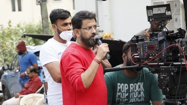 ವೆಡ್ಡಿಂಗ್ ಗಿಫ್ಟ್: ಕಮರ್ಷಿಯಲ್ ಜೊತೆಗೆ ಸಾಮಾಜಿಕ ಸಂದೇಶದ ಬೆಸುಗೆ