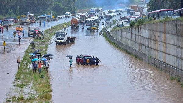 'ಮಾತು ಬಿಟ್ಟು ಕೆಲಸದಲ್ಲಿ ನಿನ್ನ ಪ್ರತಾಪ ತೋರಿಸು': ಪ್ರತಾಪ್ ಸಿಂಹಗೆ ಸಿದ್ದರಾಮಯ್ಯ ತರಾಟೆ!