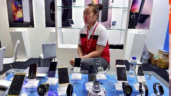 ಭಾರತದಲ್ಲಿ ಚೀನಾದ ಮೊಬೈಲ್ ಮಾರಾಟಕ್ಕೆ ನಿಷೇಧ ಬಿತ್ತಾ?