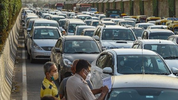 ವಾಹನ ಚಾಲಕರೇ ಎಚ್ಚರ! ಈ ಅಗತ್ಯ ದಾಖಲೆಗಳನ್ನು ನವೀಕರಿಸದಿದ್ದರೆ ಭಾರೀ ನಷ್ಟ!