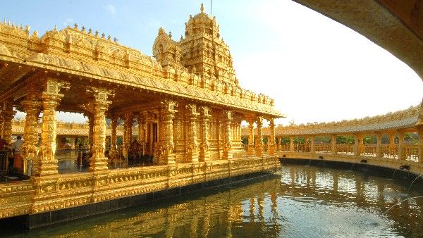 ಅಮೃತಸರದಲ್ಲಷ್ಟೇ ಅಲ್ಲ, 1500 ಕೆಜಿ ಚಿನ್ನದಿಂದಾದ ಗೋಲ್ಡನ್ ಟೆಂಪಲ್ ಕೂಡ ಇದು