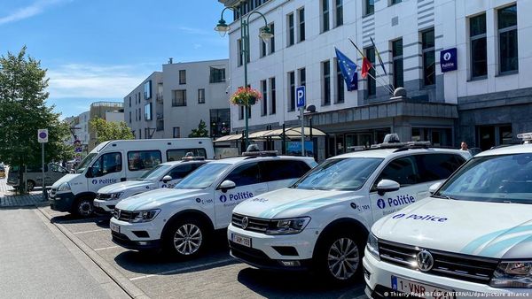 ಬೆಲ್ಜಿಯಂನಲ್ಲಿ ಶೌಚಾಲಯವನ್ನು ಕಿತ್ತು ಬಂಧಿತನು ಜೈಲಿನಿಂದ ಪರಾರಿ