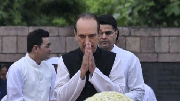 Breaking: ಗುಲಾಂ ನಬಿ ಆಜಾದ್ ಬಗ್ಗೆ ತಿಳಿಯಬೇಕಾದ ಕೆಲ ಅಂಶಗಳು