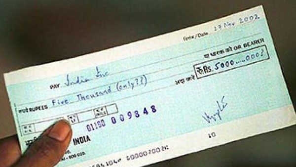 ಚೆಕ್‌ಬುಕ್, ಐಸಿಯು, ಅಂತ್ಯಕ್ರಿಯೆ ಮೇಲೆ ಜಿಎಸ್‌ಟಿ ವಿಧಿಸಿಲ್ಲ: ನಿರ್ಮಲಾ ಸೀತಾರಾಮನ್‌