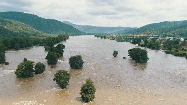 ಮಳೆ ಅಬ್ಬರಕ್ಕೆ ಹೊಗೆನಕಲ್ ಜಲಪಾತವೇ ಮುಳುಗಡೆ!!