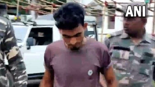 Breaking: ಜಾರ್ಖಂಡ್, ಪ್ರೀತಿಸಲು ಒಪ್ಪದ ಯುವತಿಗೆ ಬೆಂಕಿ, ಸಾವು