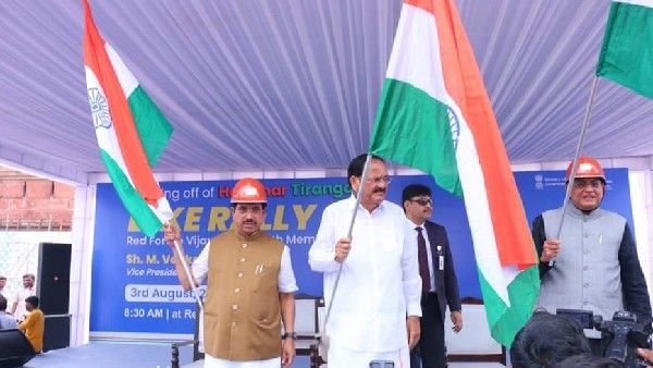 ಹರ್ ಘರ್ ತಿರಂಗಾ ಸಂಕಲ್ಪ ರ‌್ಯಾಲಿಯಲ್ಲಿ ಜೋಶಿ ಭಾಗಿ