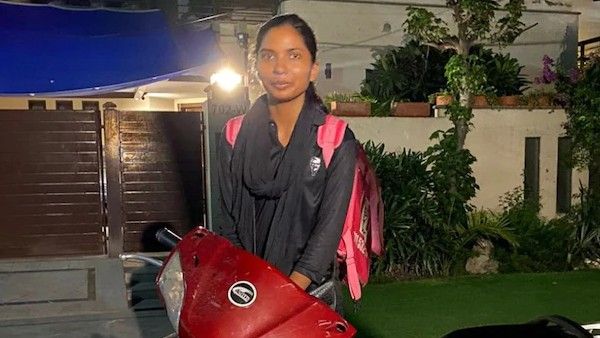 ಇದು ಪಾಕಿಸ್ತಾನದಲ್ಲಿ ಕೆಎಫ್‌ಸಿ ರೈಡರ್ ಆಗಿ ನೈಟ್ ಡ್ಯೂಟಿ ಮಾಡುವ ಹುಡುಗಿ ಕಥೆ